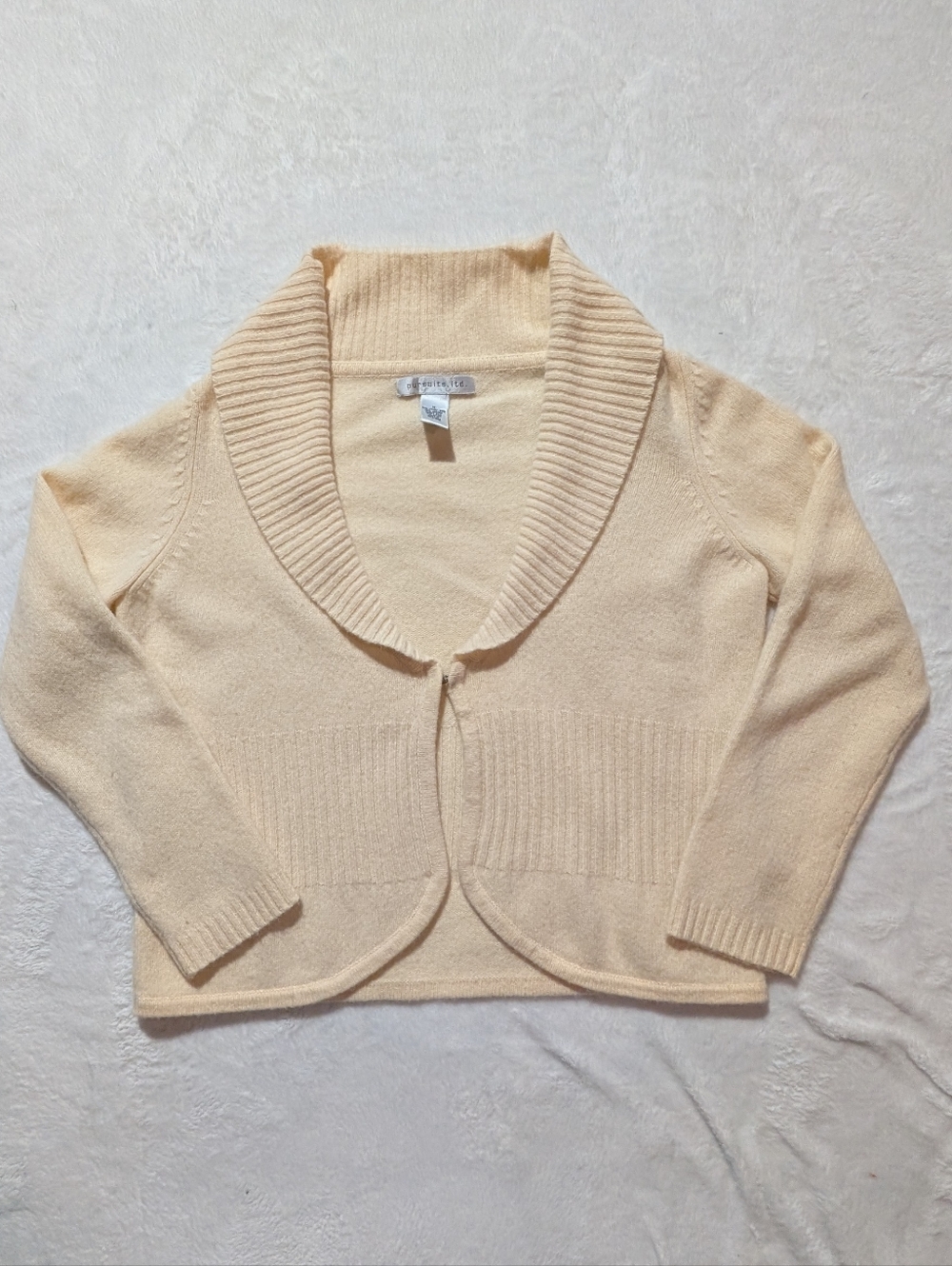 Vintage Cream Collared Lambs Wool And Angora Cardigan